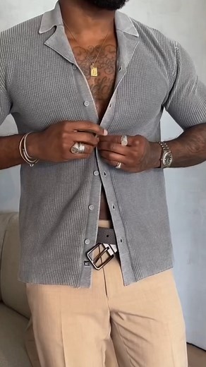 One suit, two looks—because versatility is key. | Kenneth Cole