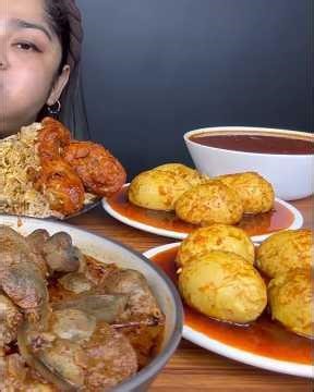 egg curry, chicken curry, liver curry with rice eating mukbang #spicyfood #mukbang @munch43 🌶 🔥