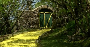 NC ‘Wizard of Oz’ theme park announces 2023 reopening dates