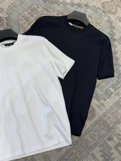 New collection ◼️ 🛑KaspiRed Kaspi QR • 0-0-6 •0-0-12 7 (707) 280 65 68 Instagram:Magnat_mens_shop Наш адрес: Grand park 1-ряд 9-бутик 📦Доставка по всем 🇰🇿