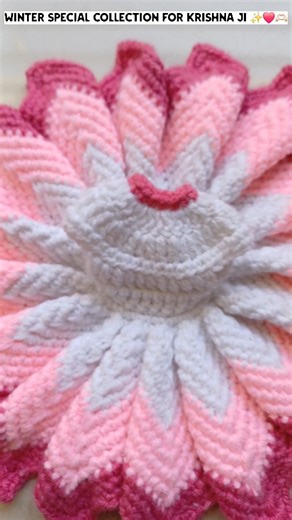 Nest Of Threads 🧶 on Instagram: "Made with pure love❤️✨ #threads #crocheting #crochet #trend #woolen #yarn #viral #artist #art"