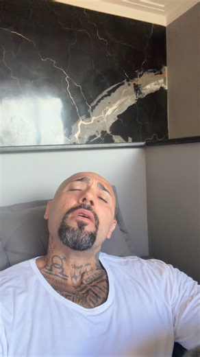 Scarpelly | Não entra afobado assim não que é furada! | Instagram