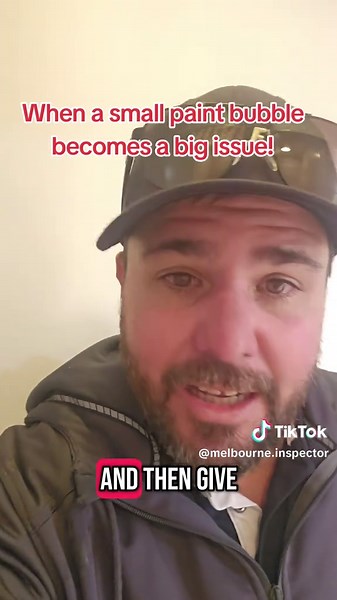 When bubbling paint turns out to be a wet wall, and why it's important to use an experienced professional # builder #inspection #buildinginspection #buildinginspector #newhome #realestate #realestateinvesting #homeimprovement #melbourne #houseoftiktok