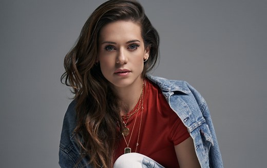 Lyndsy Fonseca Talks Turner & Hooch, Working With Dogs, & More!