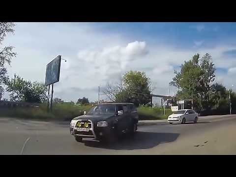 Extreme Russian Car Crashes Compilation