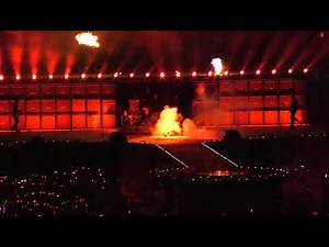 AC/DC (with Axl Rose) - Highway to Hell (Vienna, 2016)