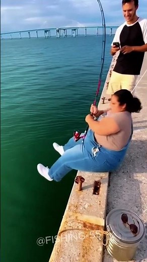 Peaceful Morning Fishing – Woman vs Wild River!