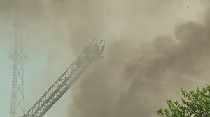 Fire destroys produce warehouse in Dallas