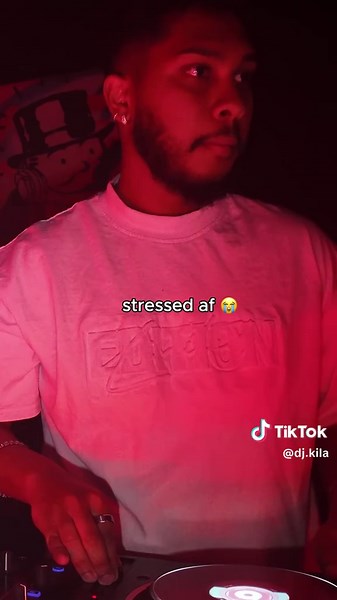 Switching CDJs During a Main Set Performance