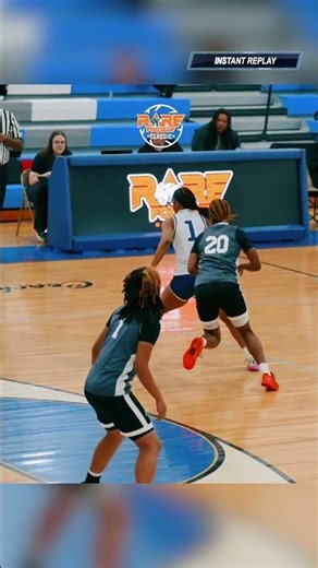 2027 PG RYAN CARTER CAUGHT A BODY!