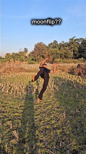 moonflip tutorial #backflip #flip #fliptutorial #tutorial #flips #stunt #backhandsprings #backflips