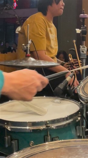 CARDD on Instagram: "You may says I'm a dreamer 🥁 Brushes time tryin' to make it smooth !! #CARDD #cardprabpai #drum #imagine"