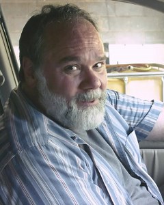 10K views · 339 reactions | The FIXD Sensor easily connects to your phone to translate check engine lights into plain English so you can schedule repairs or fix them yourself 勞 FIXD even clears the check engine light if it’s nothing serious like a loose gas cap! Get yours today for only $19.99  FREE shipping + money back guarantee | FIXD | Facebook