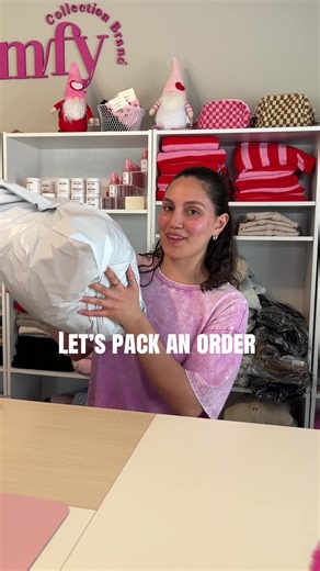 Packing Orders for Online Boutique Success