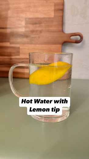 2K views · 263 reactions | Always start with room temp water first, then add in some hot. Boiling hot water can destroy some of the nutrients from the lemons, mainly the vitamin c and that’s the most important & beneficial part.  Add a sprinkle of salt for some electrolytes and you’re good to go! . . #lemonwater #healthytips #inmykitchen #trythis #lemons #healthylife #healthybody #electrolytes | All Good | Facebook