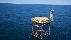 LIVE: Hurricane Florence live stream from Frying Pan Tower