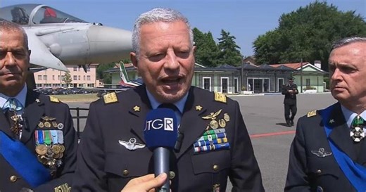 Aeronautica, cambio al vertice del comando