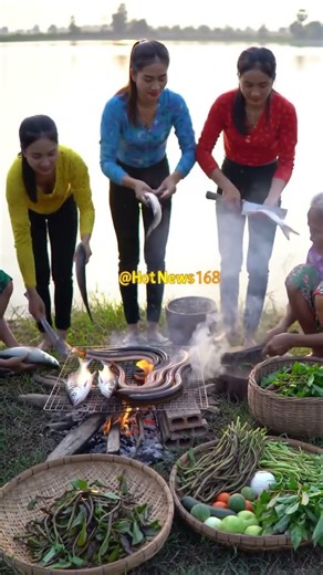 AMAZING COOK: Cooking Eels After a Day of Fishing #food #seafoodprep