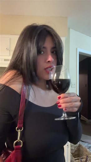 Roxanne | Becoming Her (@roxannebundrick3)’s videos with som original - 🎧ྀི