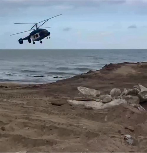 603K views · 4.8K reactions | O momento da queda de um Ka-226 na Rússia. Transportava o vice-diretor, o engenheiro chefe e o designer chefe de uma fábrica dedicada ao fabrico de peças para aviões militares e caças russos. Todos os ocupantes morreram. #hojenomundomilitar | Hoje no Mundo Militar | Facebook