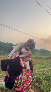 Ông bà già lãng tai | Chí Phình