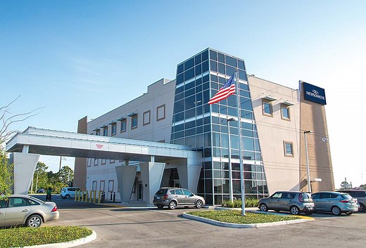 Sebring Cataract Surgeon | Ophthalmologist | ICL / LASIK