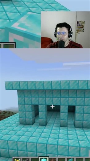 Recreating the temple on top of the diamond pyramid in #minecraft #minecraftshorts #gamer #clips