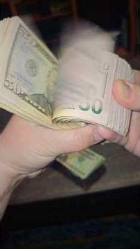 Counting 30k in 50s and 20s #moneymotivation#ARCRaiders