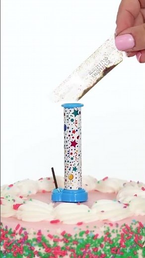Party Popper! Cake Topper with Edible Confetti!