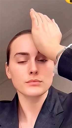 simple eye magic trickcard tricks for beginners, #magic #youtubevideos #magictrickssecret