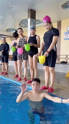 Best Pool Games to Play with Friends 2026 #swimmingpool #poolfun #shorts