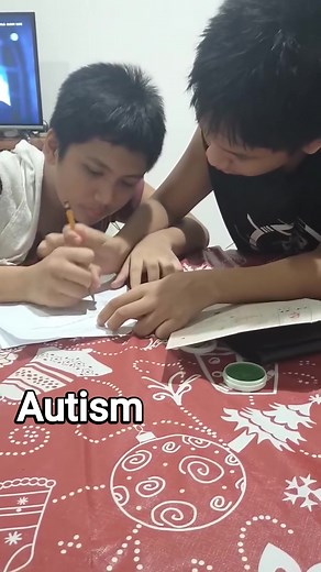 47K views · 435 reactions | this was during pandemic Kairel playing tutor to his twin! #autismpuertoprincesa #srspi #autismawareness #ausomelife #ausomejourney #autism #specialchildren #ASD #ausomefamily #ausometwins | Fernandez KianKairel | Facebook