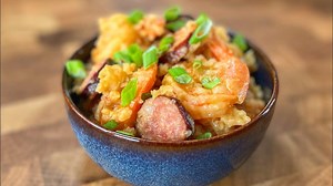 Crockpot Cajun shrimp rice - bold flavor in one easy pot