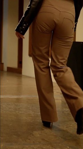 Best sound of heels ever! Walking in metal tipped high heels and leather pants #ohmy