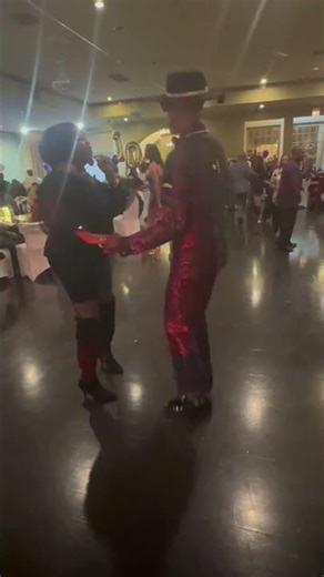 Learn Chicago Steppin Lessons Online with Rick Ball & Good Foot Steppers!