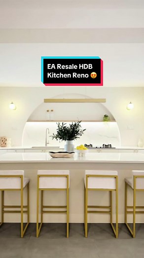 Transformation of an HDB Kitchen: Before and After Makeover