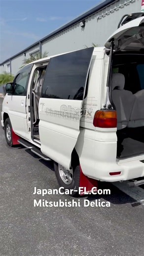 Japan Car FL: 2000 Mitsubishi Delica Chamonix, 3.0L Gas. #automobile #jdmlife90s #jdm #jdmcars #rhd