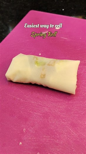 How to Roll PERFECT Spring Rolls Every Time! 🌯 #food #rolls #springroll #tricks #hack #kitchen #food