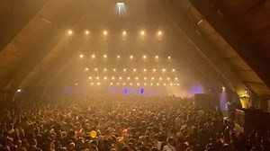 @perctrax closing the Java stage during one of the @soendafestival Indoor editions at DeFabrique | Artaphine