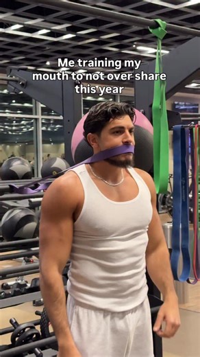Adam Ali on Instagram: "The less the better #arab #girlfriend #relatable #men #foryou #gym"