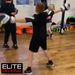Great effort and energy from the 6-10 year olds in our kids classes today 👏 Incredible to see so many young people getting involved and doing something so physically positive. Not only does the physical element pay huge dividends but Boxing teaches discipline, control, respect, confidence and team work. Outstanding from these future champions! #eliteboxing #elite #boxing #kidsboxing #juniorboxing #training #fitkids #healthyyoungpeople #healthandwellbeing | Elite-boxing Thai-boxing