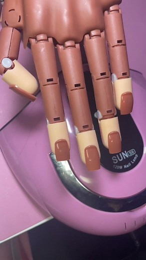 |pt.1 mannequin hand|Come With me to practice an ombré set on my mannequin hand 😍😍|how did i do?| #polygel #polygelnails #polygeltutorial #polygeltips #polygelextensions #polygelnailextension #polygelnailstutorial #niyyahprettypinknails #volusiacountynailtech #15yearoldbeginnernailtech