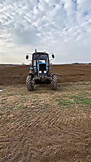 mtz 82 👿👿#keşfet #tutubu📌 #bəyənək❤️👈 #dəstəyolaq🌹🖤 #özüdüaxı😉