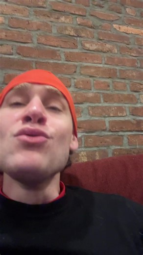 Chase Rutherford (@cha5erutherford)’s video of Marty Supreme Jacket Pop-Up Causes Chaos