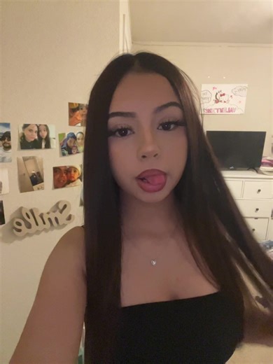 He wanna hang w a bad b #songstolipsyncto #viral #latina #sexyyred #audios @Sexyy Red