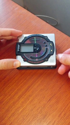 Vintage MiniDisc Player - Superior Sound Quality and Compact Design