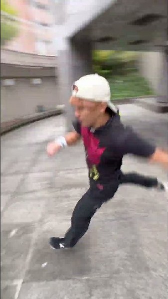 【パルクール】不審者に追われても捕まらない方法。#shorts