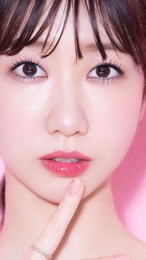 柏木由紀(Yuki Kashiwagi) on Instagram: "アイドルまつげの作り方🎀🤍 upinkマスカラの使用感もぜひ☺️🫶🏻 @upink__official #upink"