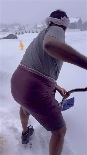 Koolippani rajan in USA Fun during snow cleaning #reel #snowstorm #usa #malayalamfunnyvideos | Lakshmikanth Babu