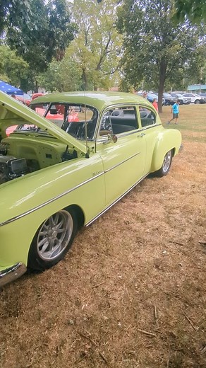 Chevrolet Deluxe Super slick car, no frills and simple like the song #classiccars #carshow #chevy #chevrolet #deluxe #1950s #simple #simpleman #clean #plain #stock #original | Lone Wrench Garage | Facebook